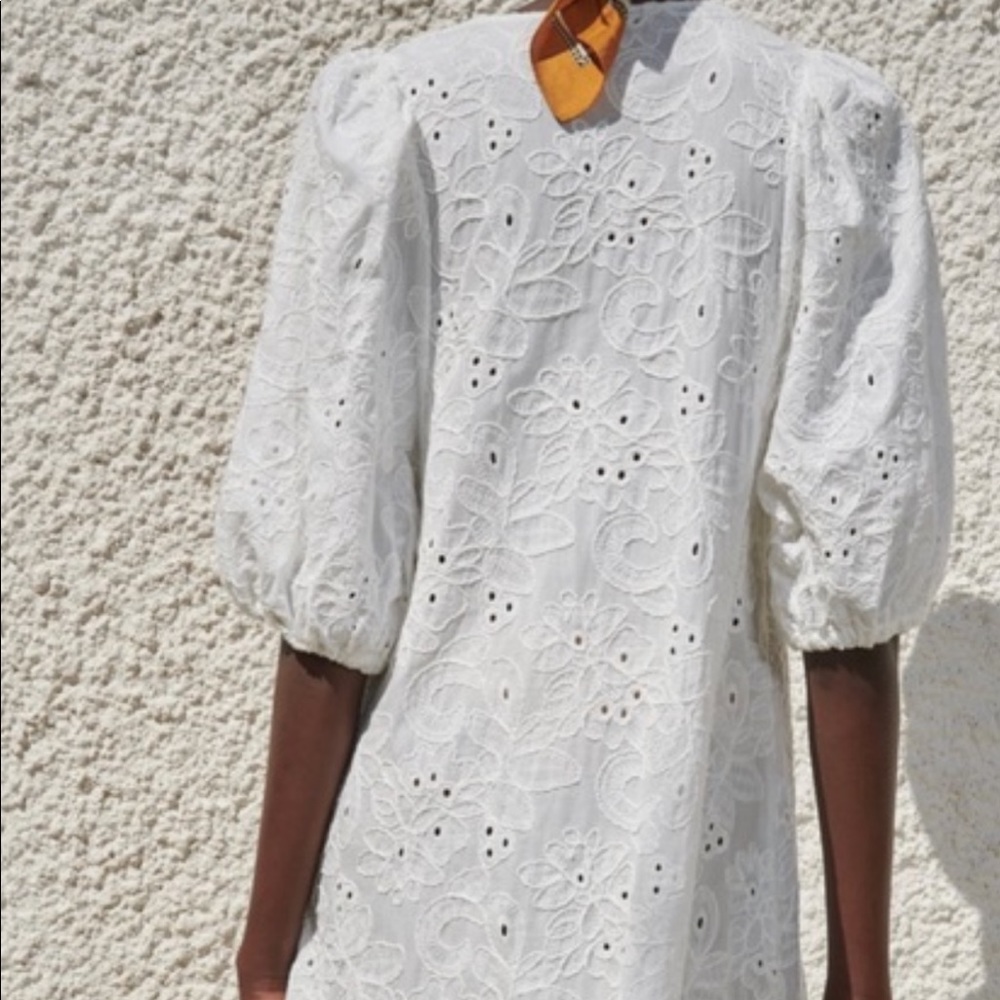 Zara White Eyelet Midi Dress - Picture 5 of 11